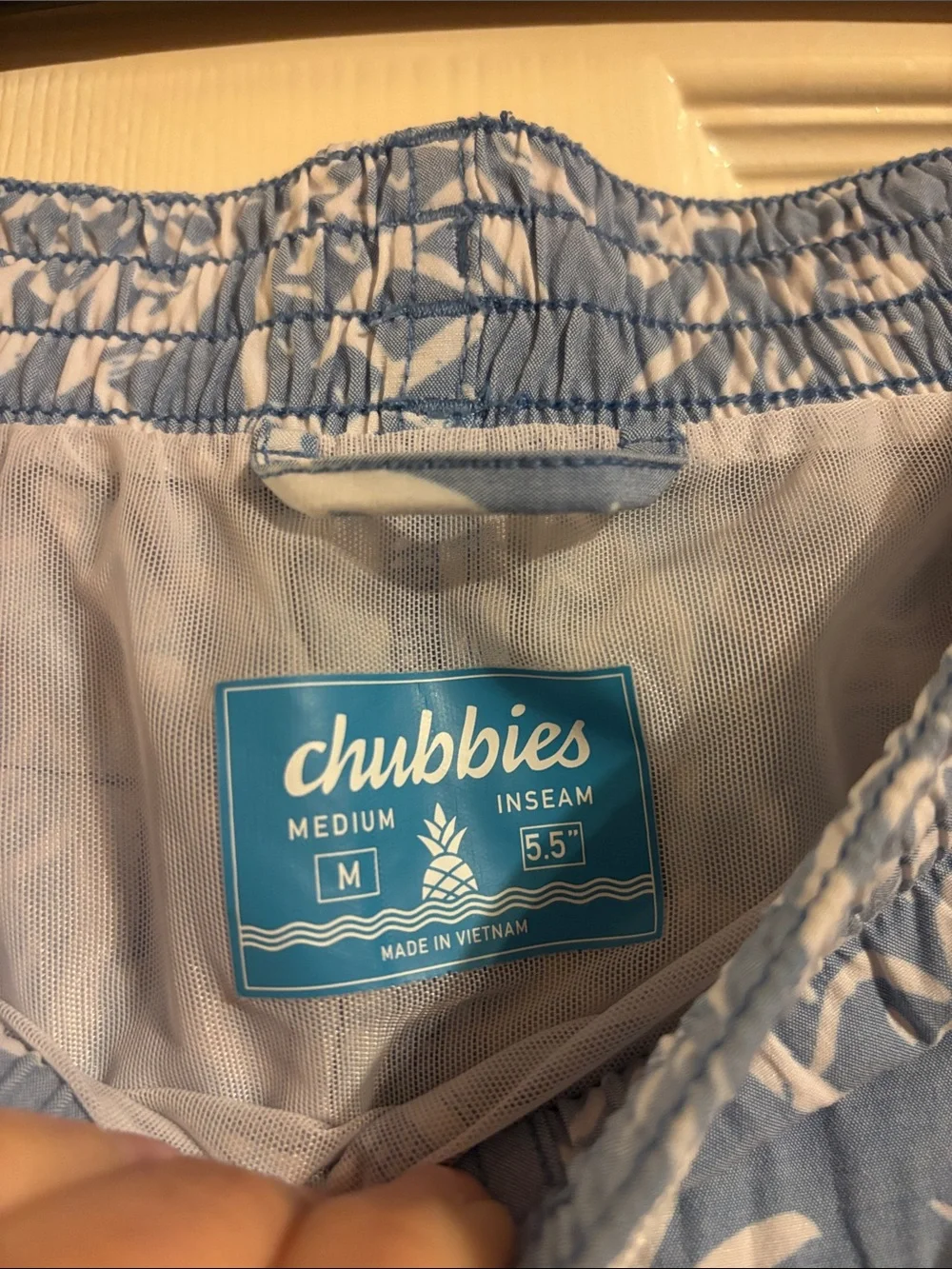 Chubbies Men's Pineapple Print Swim Shorts - Light Blue
